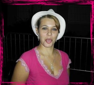 Le 24 juin c'est l'anniversaire � qui ??? A Bibi !!!